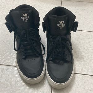 Supra hi tops